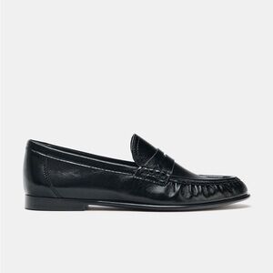 ZARA Soft Ruched Black Leather Style Loafers 7.5 $59.90